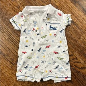 Kissy Kissy White Romper with Airplane and Star Print